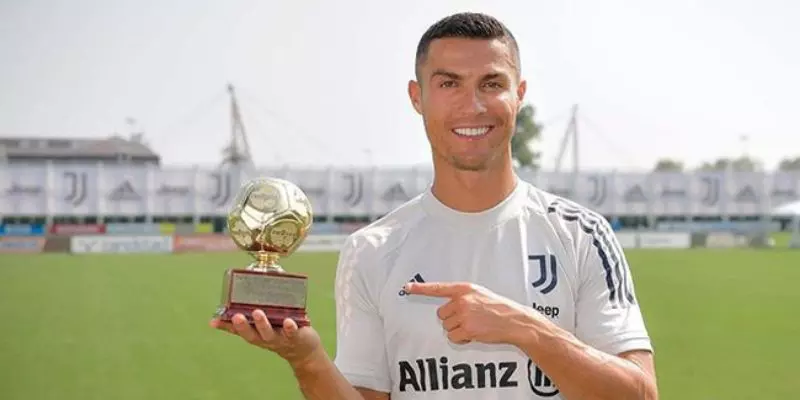 Thông tin liên quan đến cầu thủ Ronaldo mới nhất 